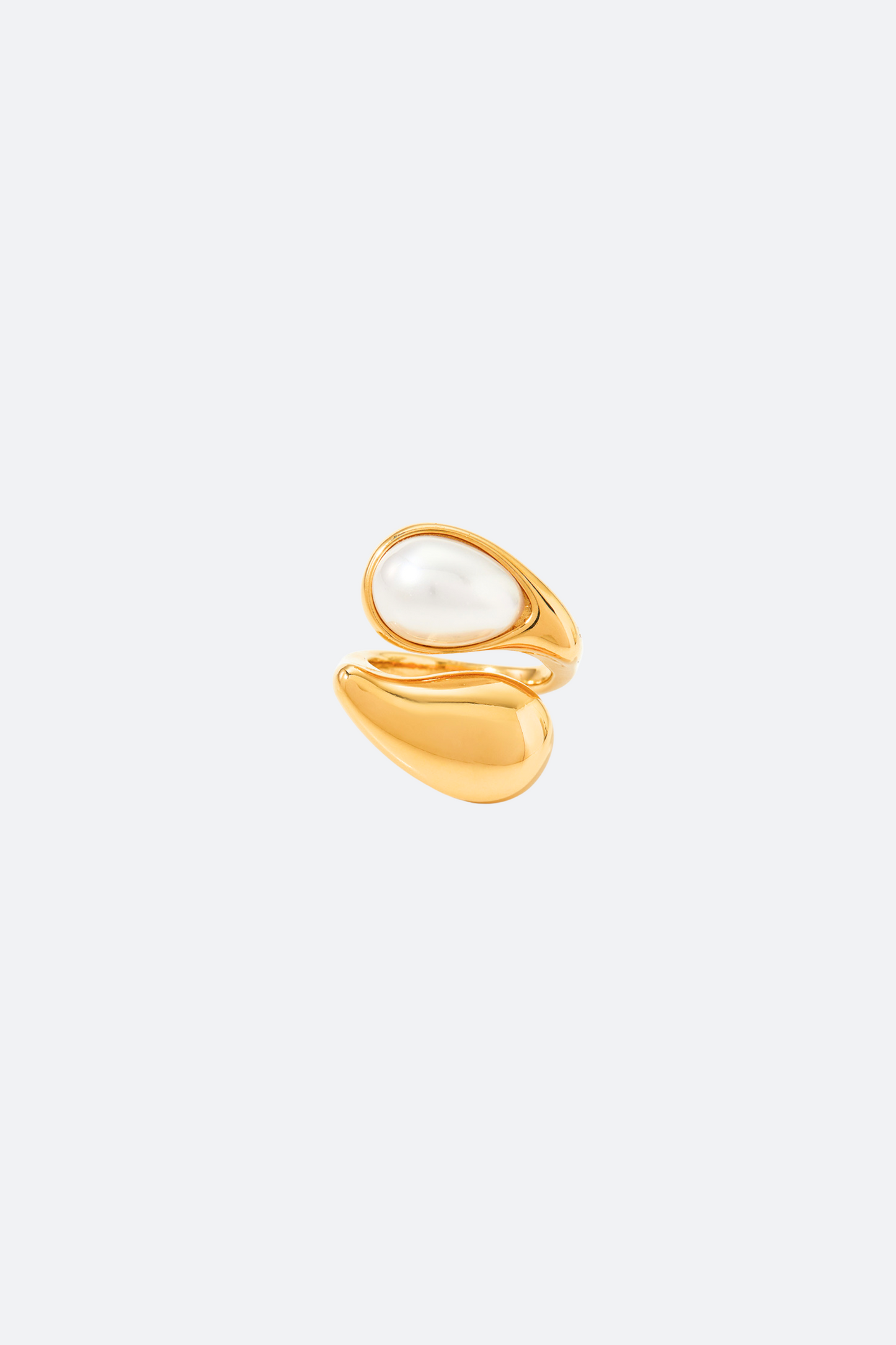 Adina Ring