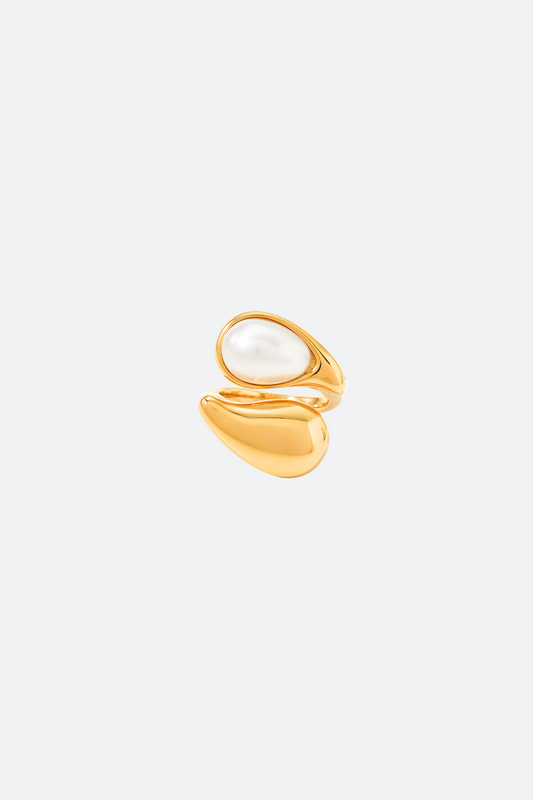 Adina Ring