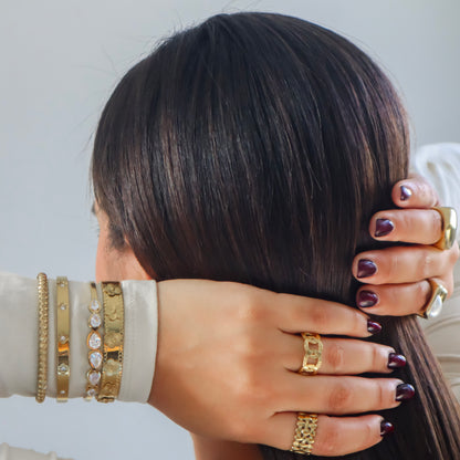Luan Bangle